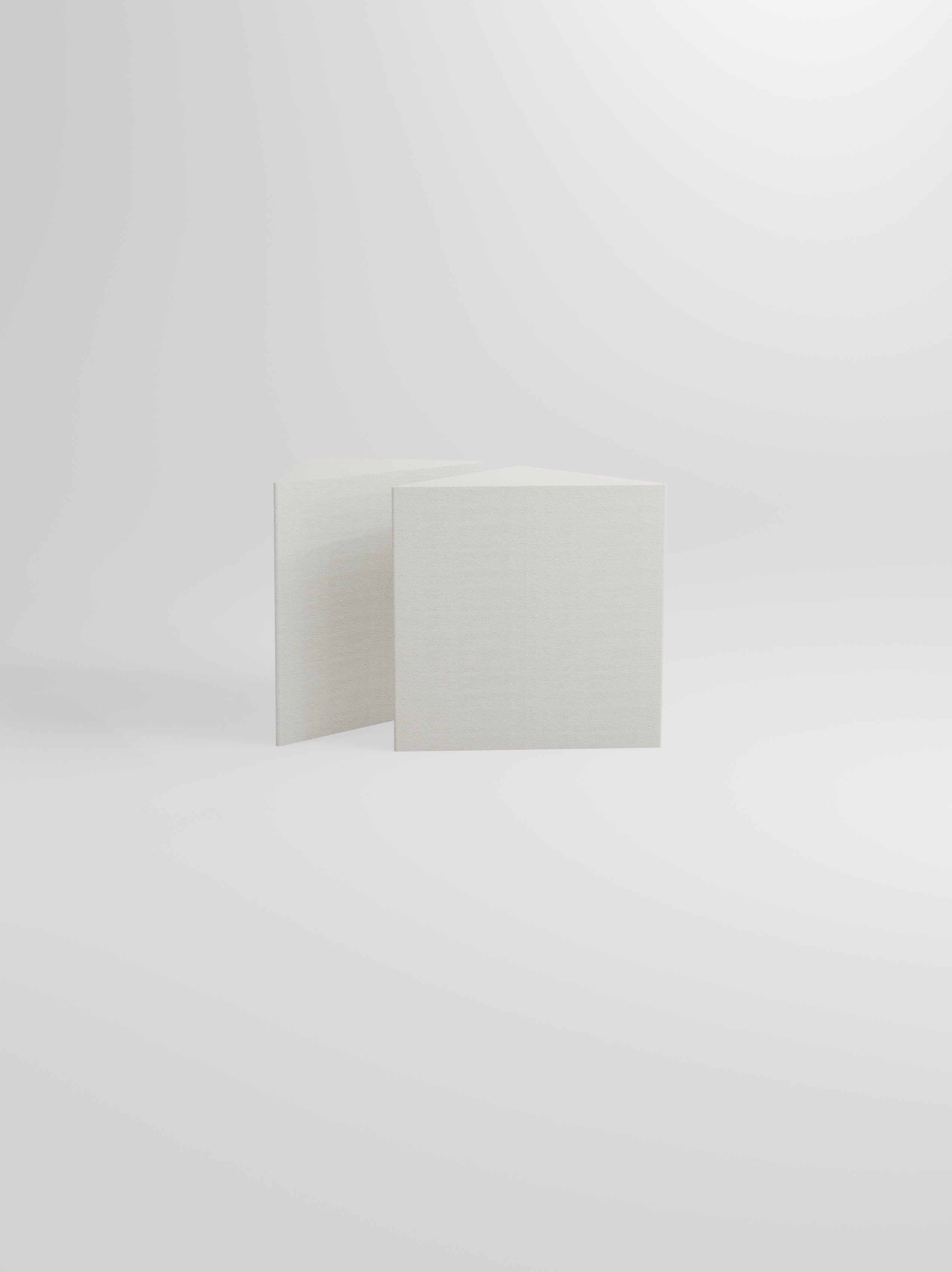 Tri-Corner Bass Traps stucco / 47in Tall